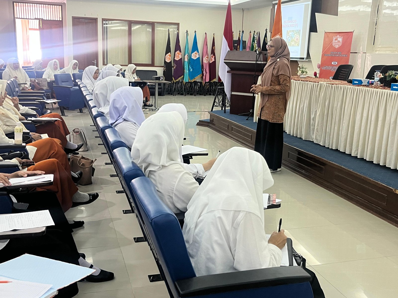 Dokumentasi Kuliah Praktisi