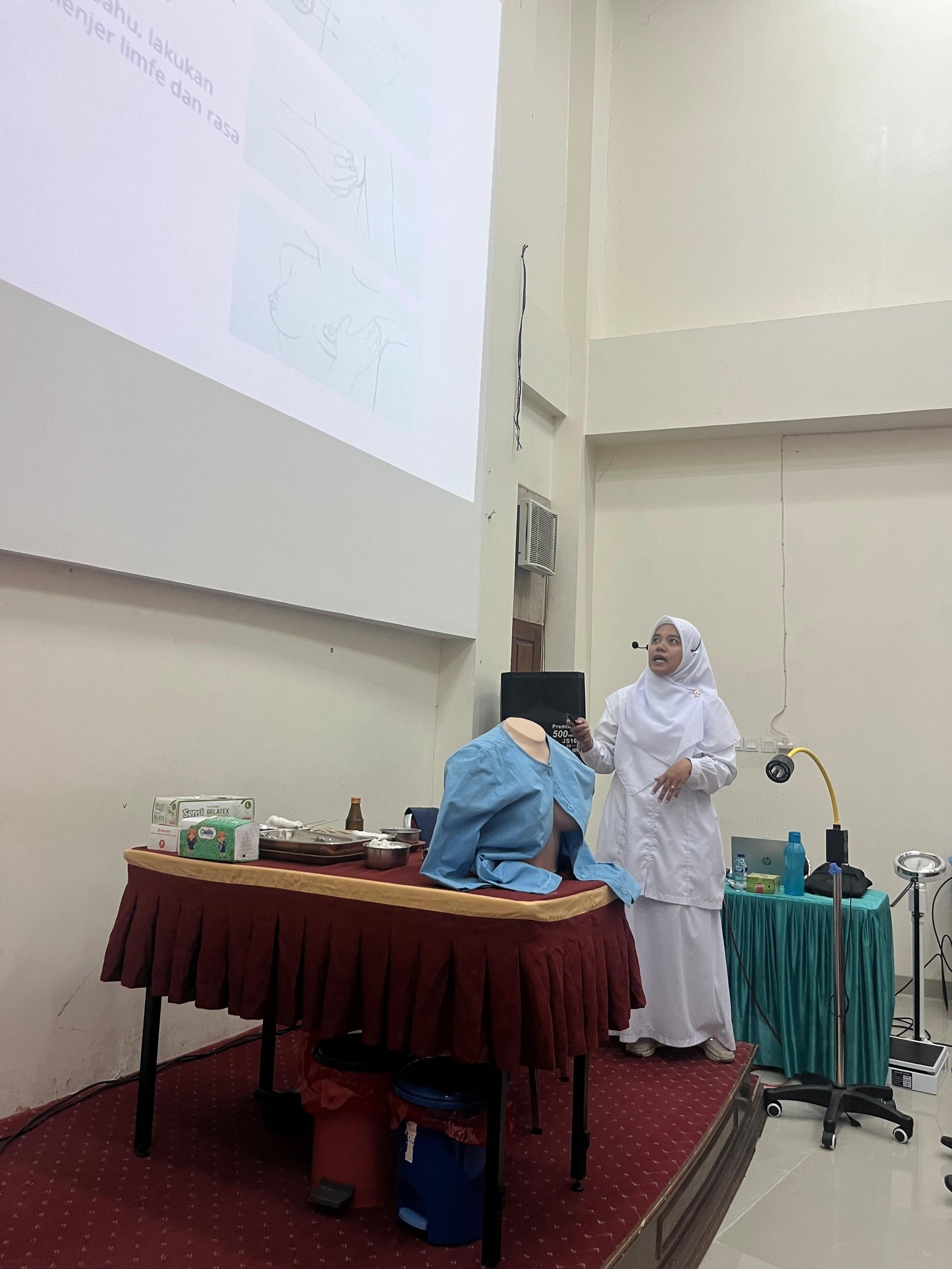 Dokumentasi Kuliah Praktisi